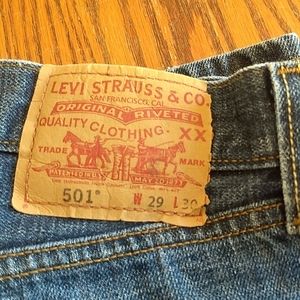 Levi's